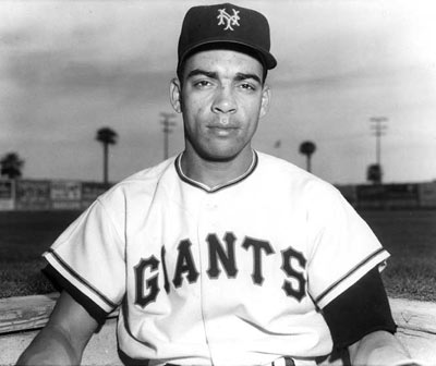 En 1956 Osvaldo Virgil, de Gigantes de Nueva York, el primer dominicano en las Grandes Ligas. 