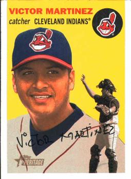 En 2002, debutó con los Indios de Cleveland el receptor Víctor Martínez enfrentando a los Azulejos de Toronto, ese día se fue de 4-1 con 2 impulsadas.