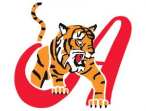 En 1965 en su debut en la LVBP Tigres de Aragua perdió 2-1 ante Industriales de Valencia en el estadio José Pérez Colmenares de Maracay.