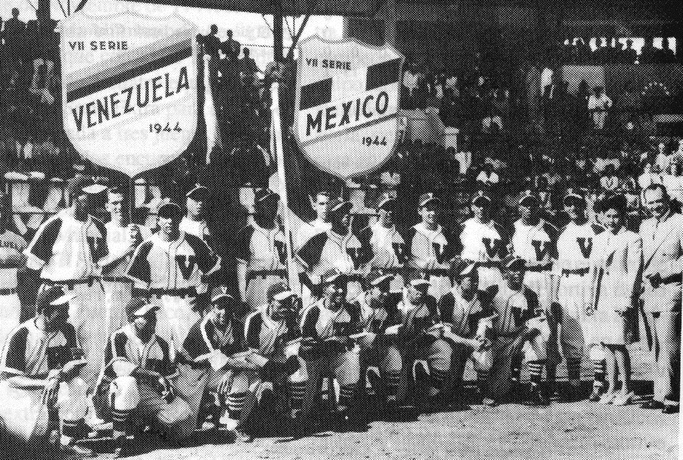 En 1944, Venezuela Campeón en la VII Serie Mundial de Béisbol Amateur celebrada en Caracas.