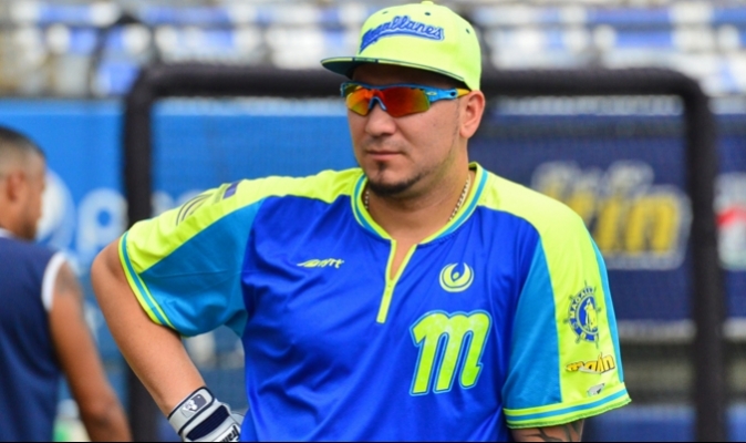 En 1988 Nace en Cumaná, estado Sucre, el receptor Jesús Sucre. Criollo número 293 en MLB. 