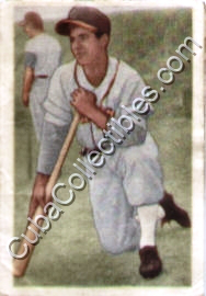 En 1947 El cubano Carlos “Jiqui” De Souza batea 3 dobles y el venezolano Luis Oliveros 2 triples para contribuir al triunfo del Venezuela ante Cervecería 10-6.