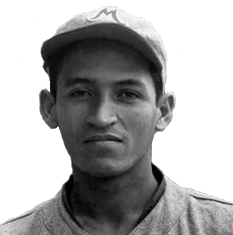 En 1947, Jonrón de tres carreras del magallanero Jesús “Chucho” Ramos, ante el pitcher Jorge Arrieta, en el noveno inning, deja en el campo al Cervecería Caracas 4 a 2.