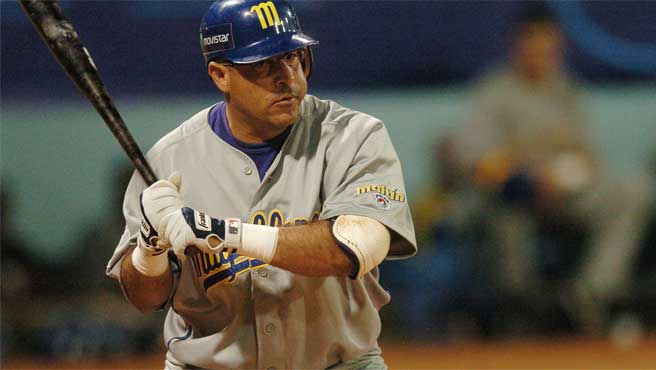 En 1971, Nace en Barquisimeto, Edo Lara, el infielder Eddy Díaz. En la LVBP debutó con Navegantes del Magallanes como short stop el 17 de octubre de 1990. 