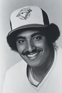 En 1980, Luis Leal derrota a los Yankees en su debut con el Toronto, 28° grandeligas venezolano.