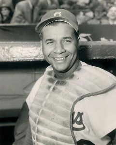 En 1946, Roy Campanella del Vargas conectó par de jonrones para guiar a su equipo a un triunfo sobre el Venezuela 8-1.