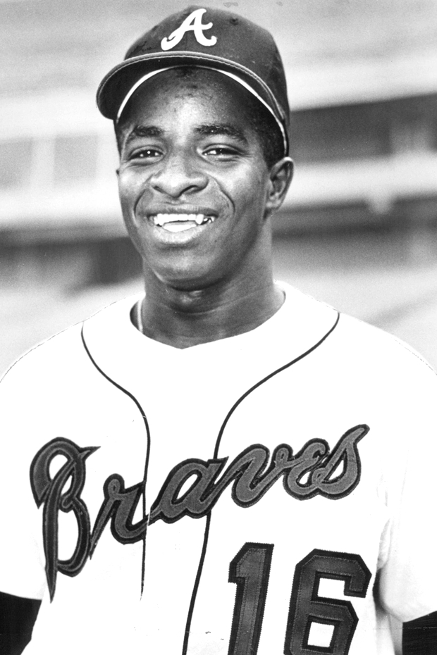 En 1967, debutó en las grandes ligas Remigio Hermoso, en un juego entre su equipo Bravos de Atlanta y Mets de Nueva York.