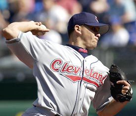 En 2003, Debuta en Grandes Ligas siendo el criollo 156 y el segundo que surge de Caribes de Anzoátegui, Rafael Betancourt.